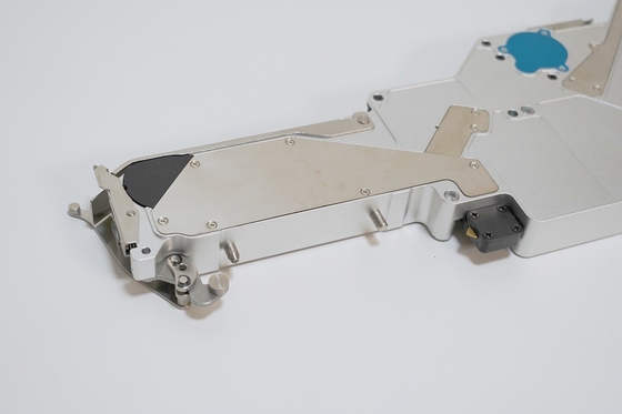 El alimentador eléctrico y el alimentador neumático de Yamaha para CHM-551, CHM-650 Pick and Place Machine