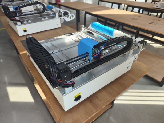 CHMT36VA + alimentador de la vibración, selección de escritorio y COMPENSACIÓN QFN de Vision de la máquina 0402-5050 del lugar