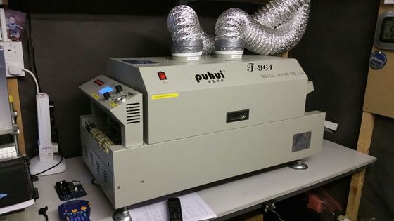 CHM-551 Línea de producción SMD Línea de ensamblaje SMT Alta precisión 4 cabezas Robot de fabricación de PCB