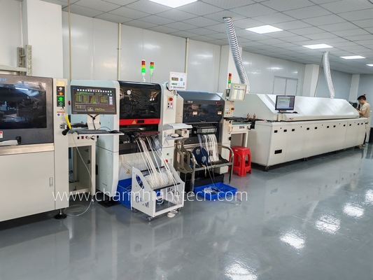 La selección de SMT de 6 cabezas y la boca auto de la máquina CHM-750 del lugar cambian 0201 perfectos