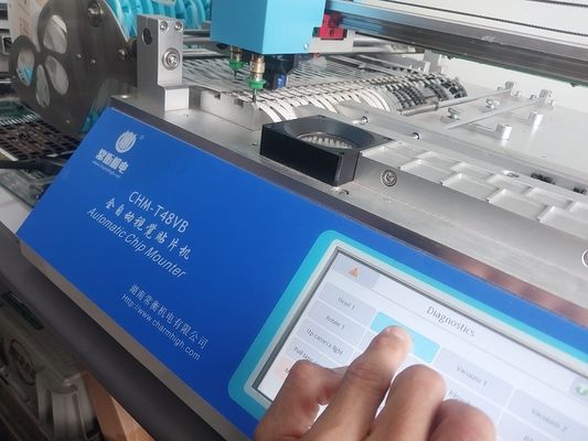 Máquina Pick and Place SMT de sobremesa CHMT48VB con 58 alimentadores y 2 cámaras de visión